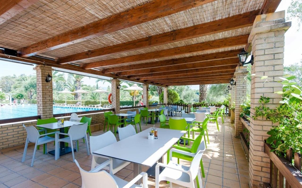 Govino Bay Luxury Beach Loft Apartment Danilia ภายนอก รูปภาพ