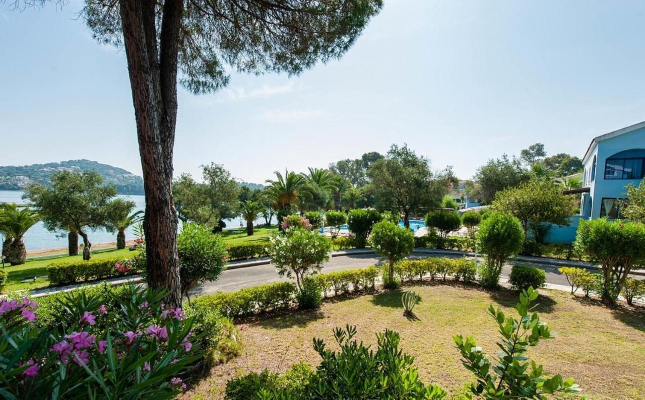 Govino Bay Luxury Beach Loft Apartment Danilia ภายนอก รูปภาพ